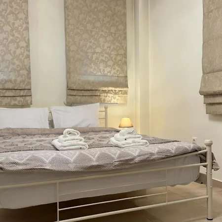 Luxurious Boutique 1